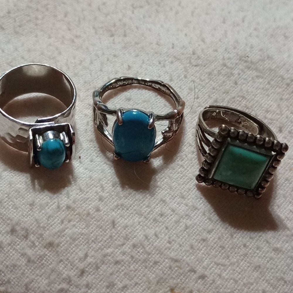 3 turquoise costume rings (R003)